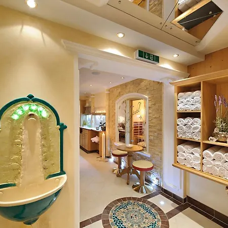 Garni Glockenstuhl Otel 3*