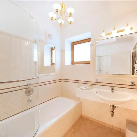 Garni Glockenstuhl 3* Mayrhofen