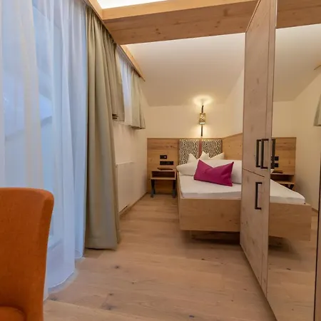 Garni Glockenstuhl Hotel