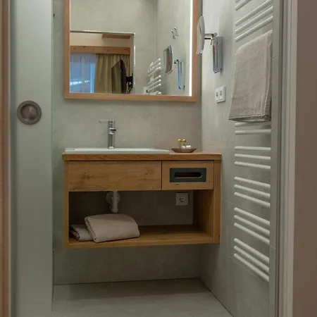 Otel Garni Glockenstuhl 3*