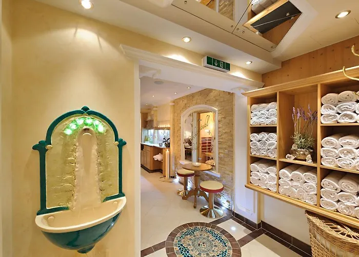 加尔尼格洛肯斯图尔酒店 酒店 3*