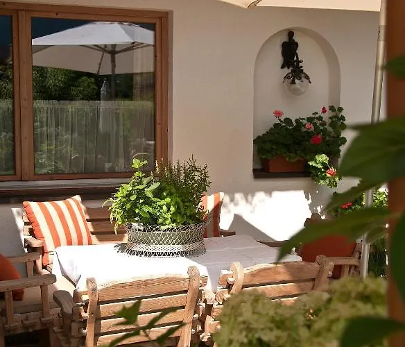 Hotel Garni Glockenstuhl 3*