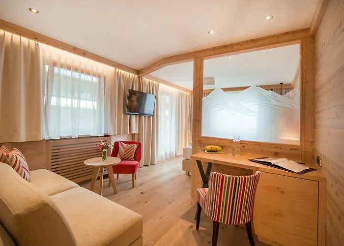 Garni Glockenstuhl Hotel 3*