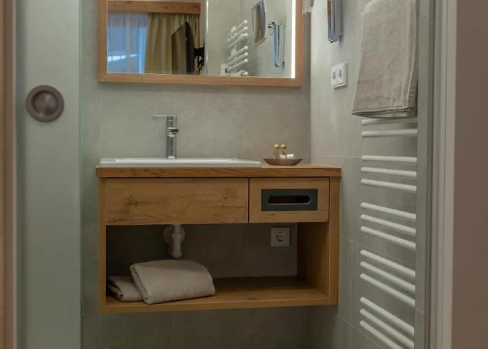 酒店 加尔尼格洛肯斯图尔酒店 3*